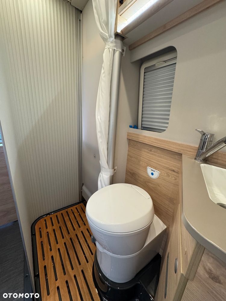 Dethleffs Globetrail 590 CFO - 17