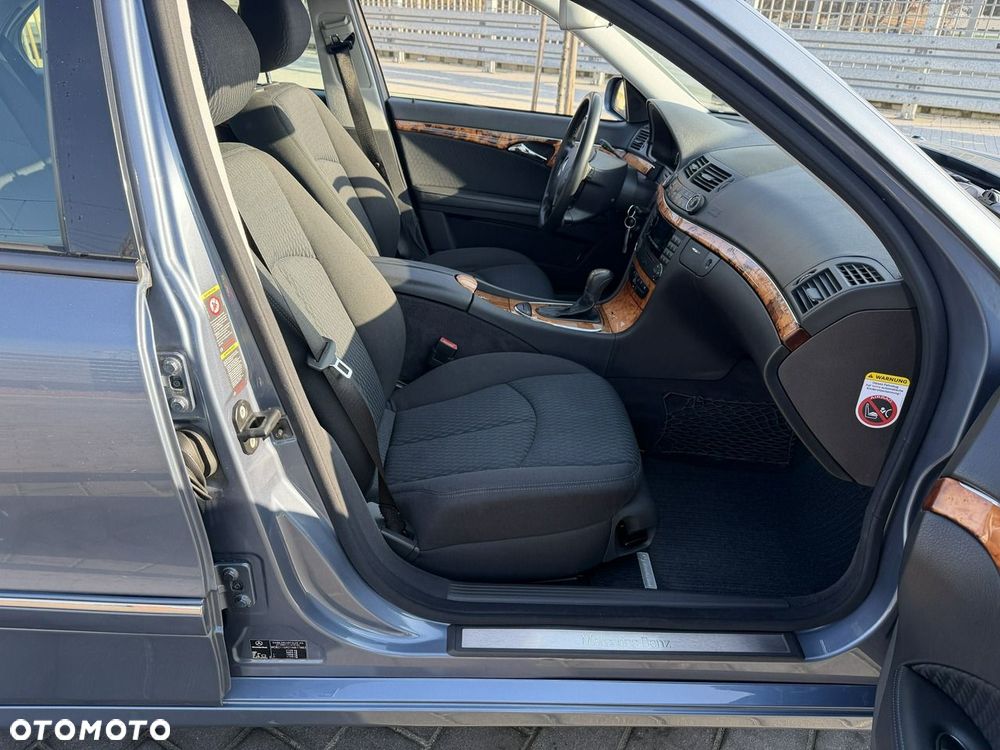 Mercedes-Benz Klasa E 200 Kompressor Automatik Elegance - 9