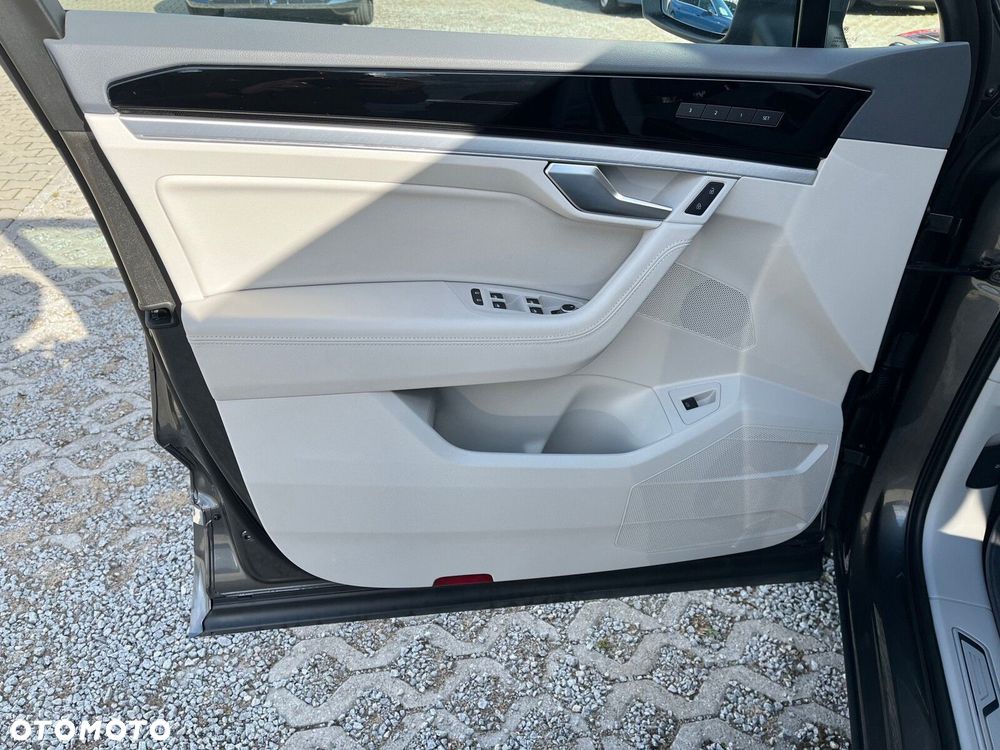 Volkswagen Touareg 3.0 V6 TDI SCR 4Mot Elegance - 11