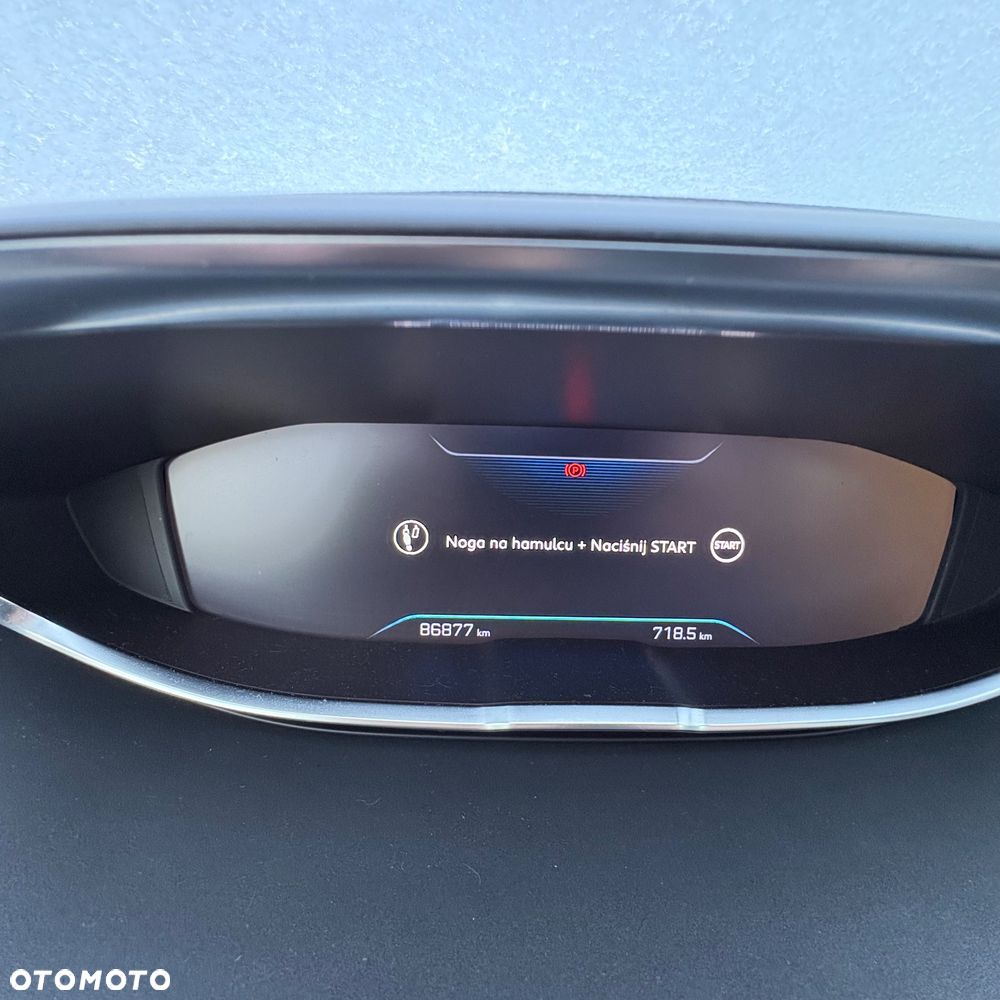 Peugeot 3008 1.2 PureTech GPF Allure S&S EAT8 - 5