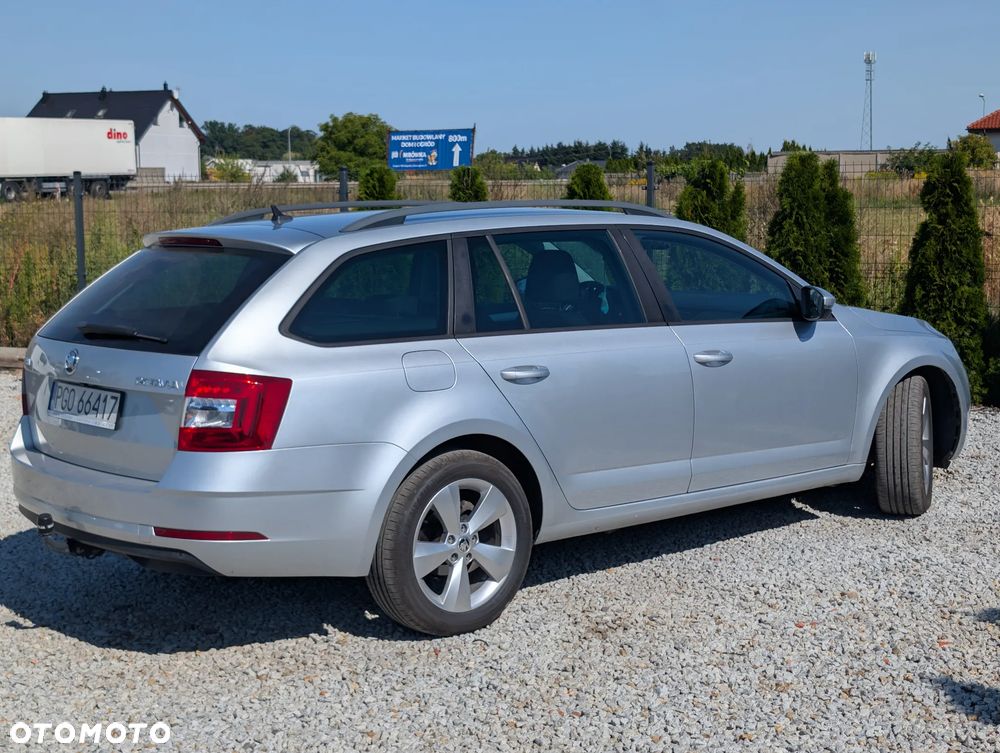 Skoda Octavia 2.0 TDI DSG Style - 8