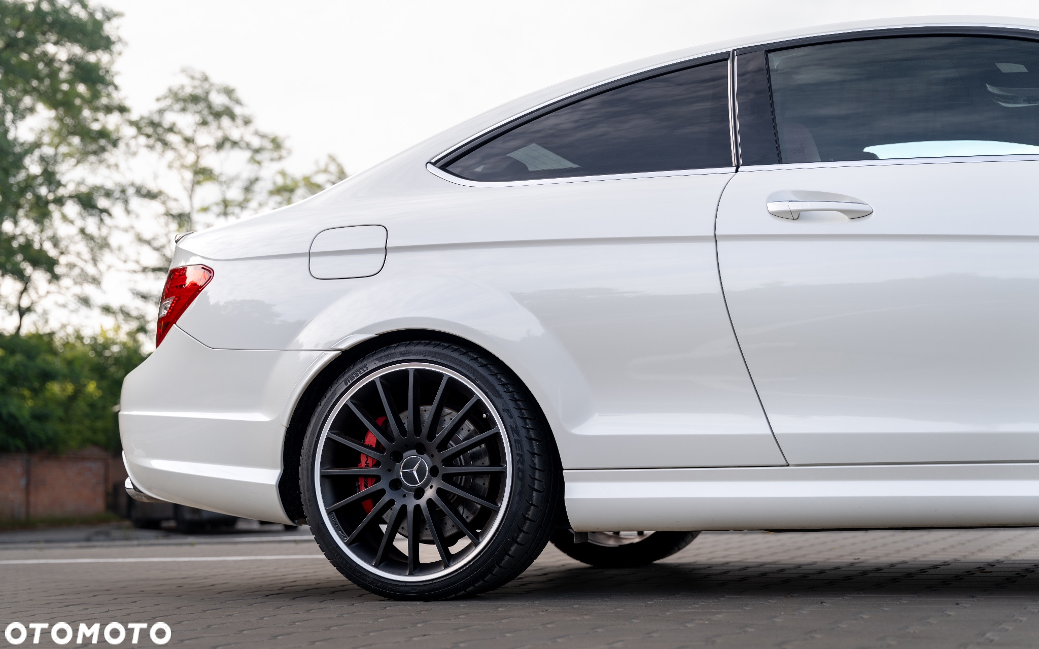 Mercedes-Benz Klasa C 63 AMG Coupe AMG SPEEDSHIFT MCT AMG Performance Package - 6