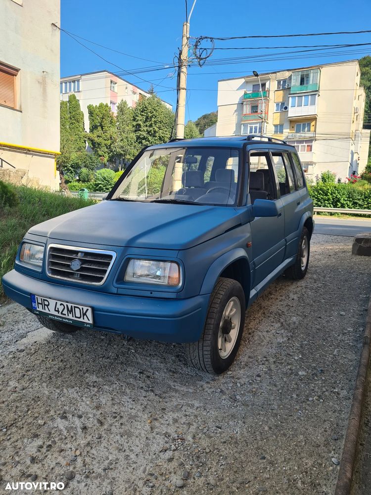Suzuki Vitara - 1