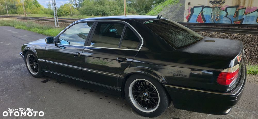 BMW Seria 7 740d - 9