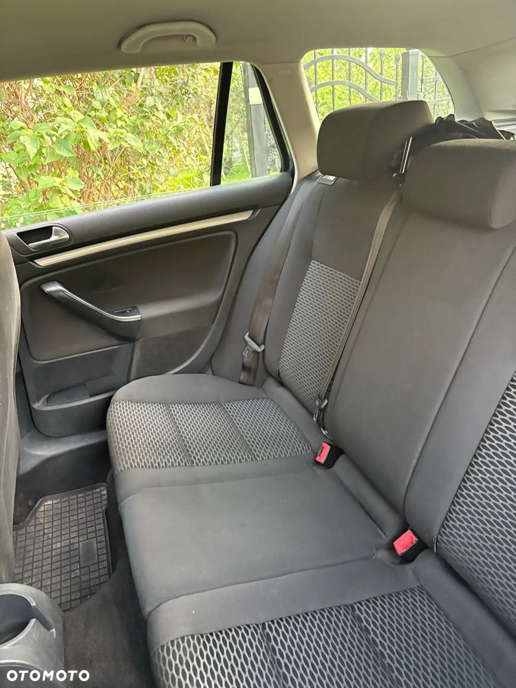 Volkswagen Golf 1.6 TDI Trendline - 9