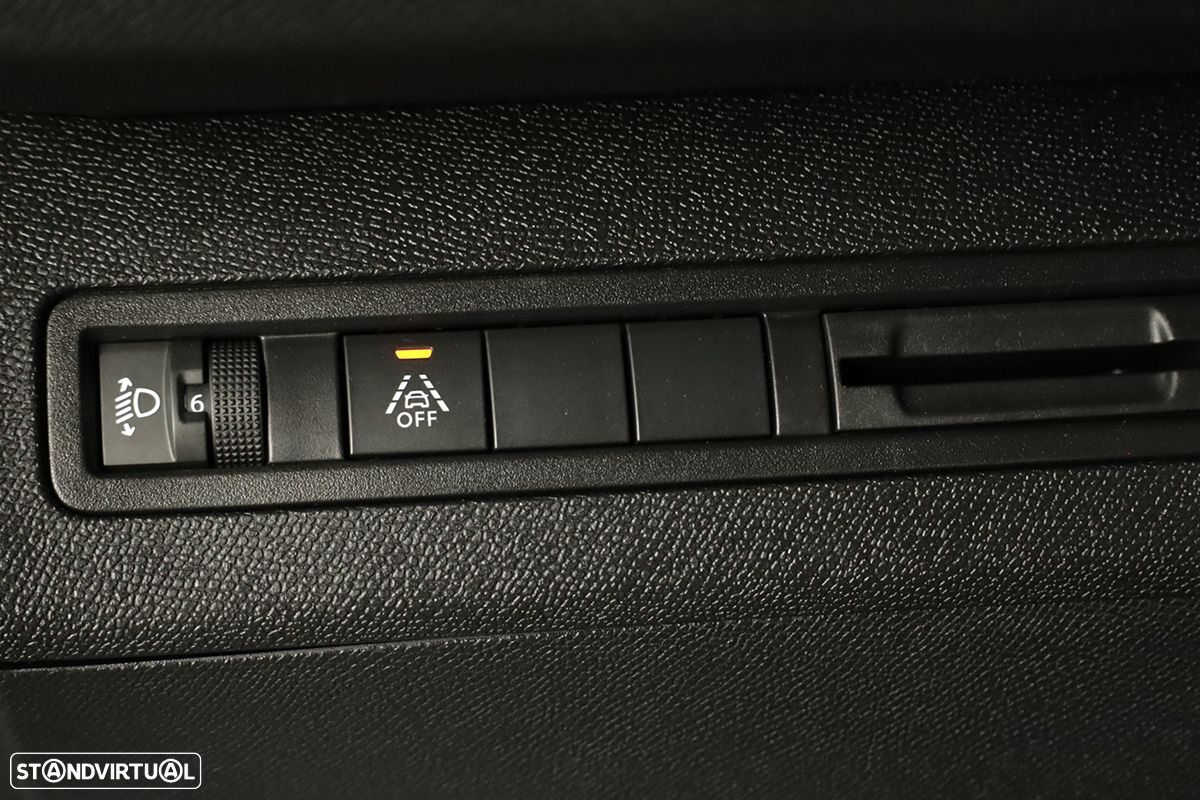 Peugeot 3008 1.2 Hybrid Allure Pack e-DCS6 - 20