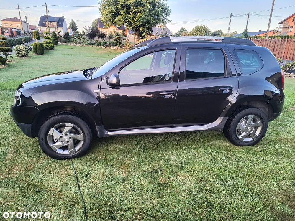 Dacia Duster 1.6 16V 105 4x2 Essentiel - 9