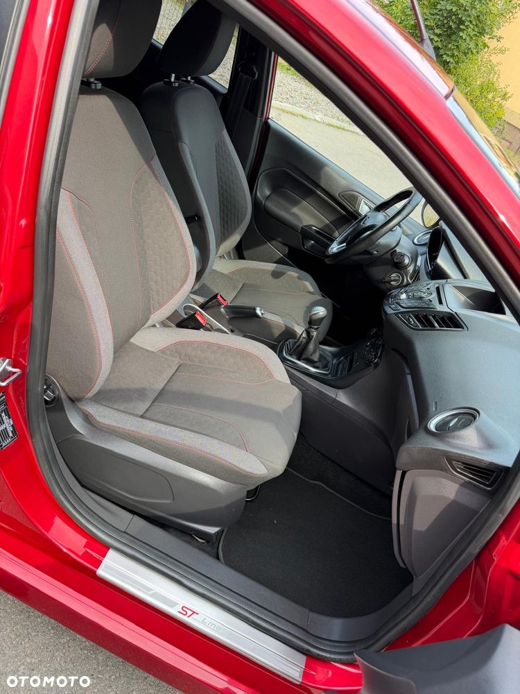 Ford Fiesta 1.0 EcoBoost S&S ST-LINE - 11
