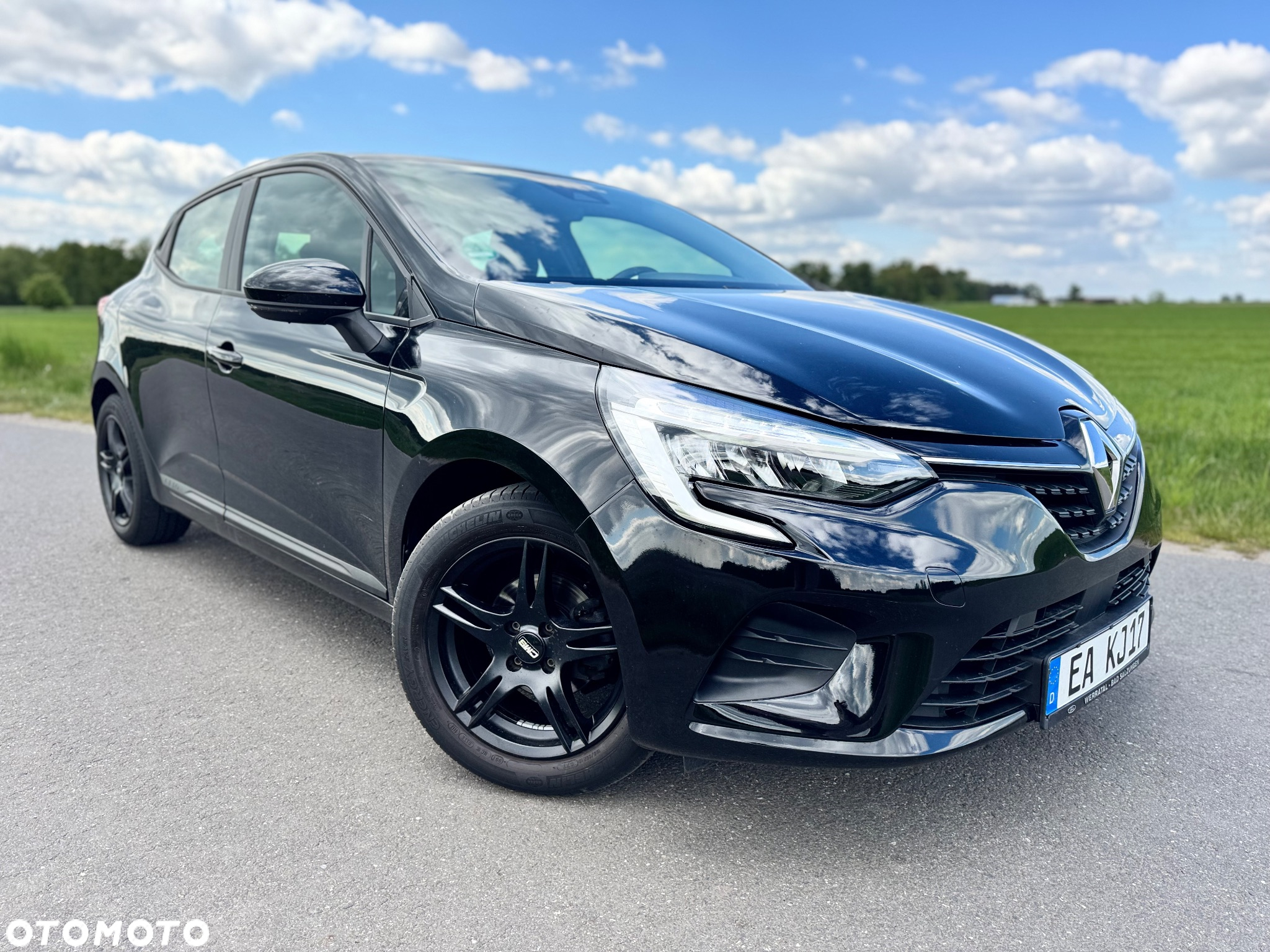 Renault Clio TCe 90 EVOLUTION - 9