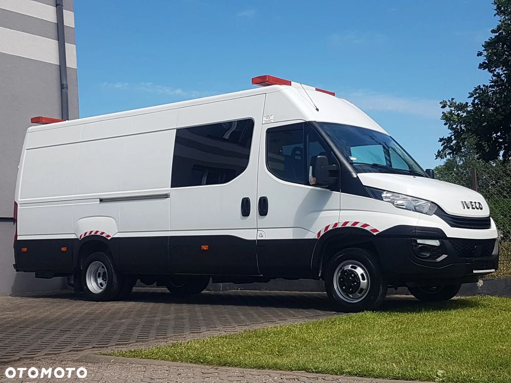 Iveco 50C15 DAILY 7-OSÓB BRYGADÓWKA BLIŹNIAKI MAXI DŁUGI WYSOKI KLIMA BLASZAK VAN FURGON HAK KRAJOWY - 30