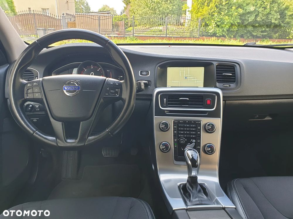 Volvo V60 D3 Geartronic Linje Svart - 6
