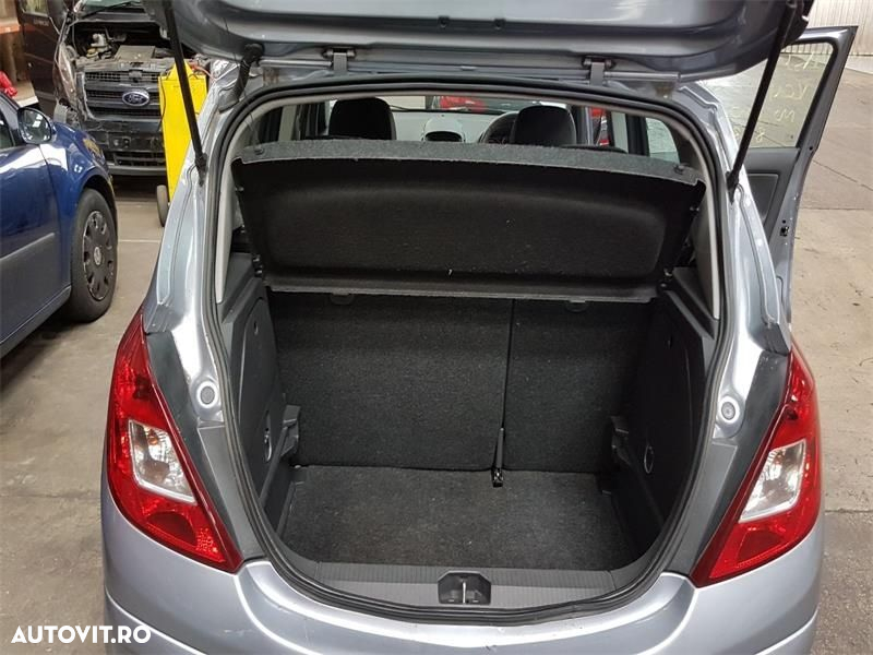 Stop dreapta spate Opel Corsa D 2007 Hatchback 1.2 SXi - 2
