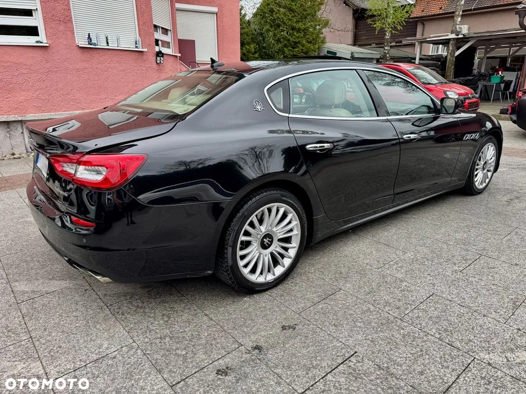 Maserati Quattroporte S - 2