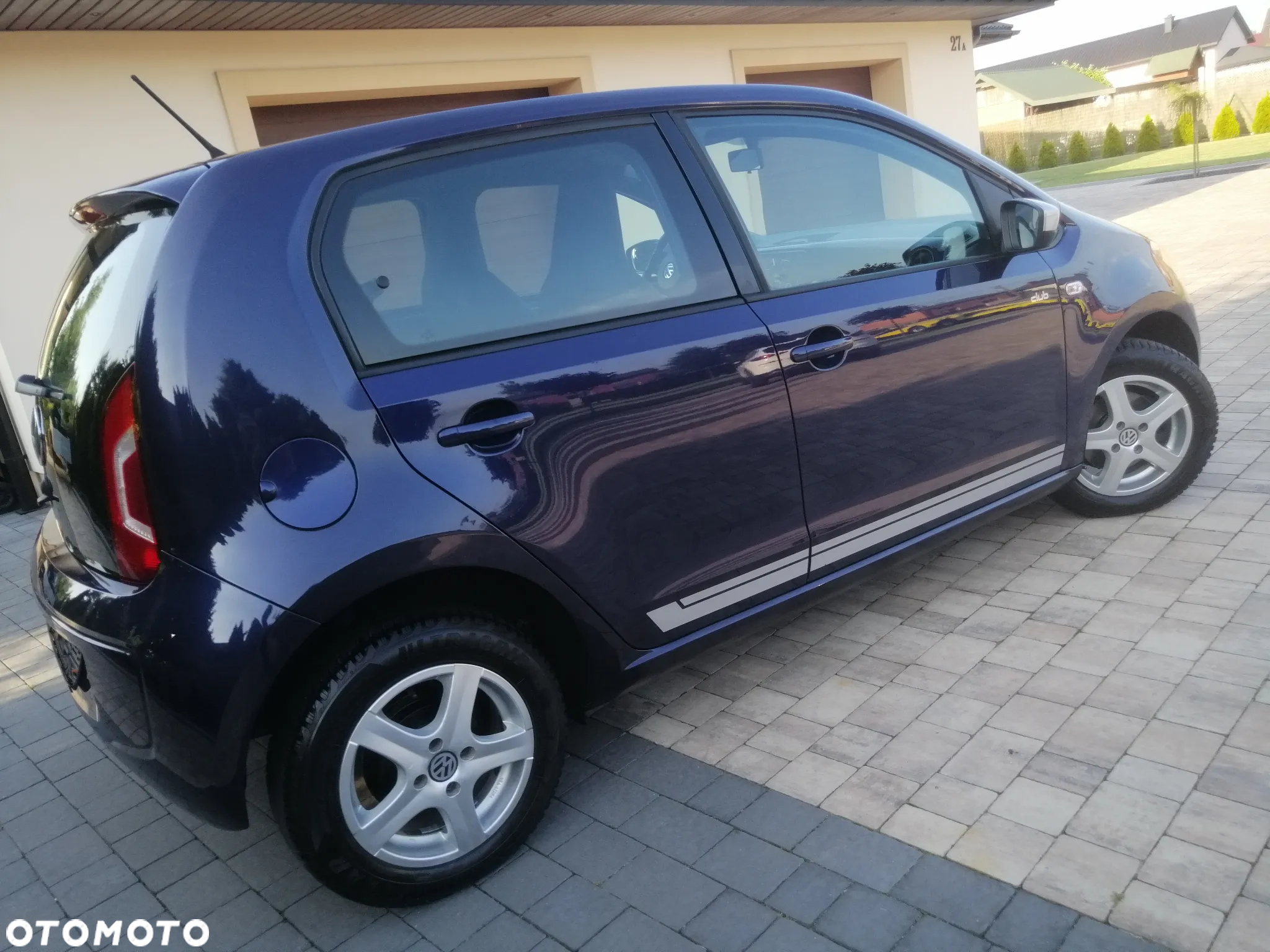 Volkswagen up! club - 12