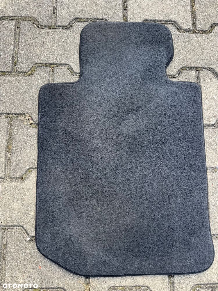 Oryginalne dywaniki welurowe BMW G20 G21 - 2