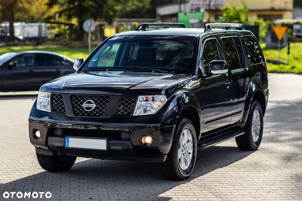 Nissan Pathfinder 2.5 DCi Elegance - 1