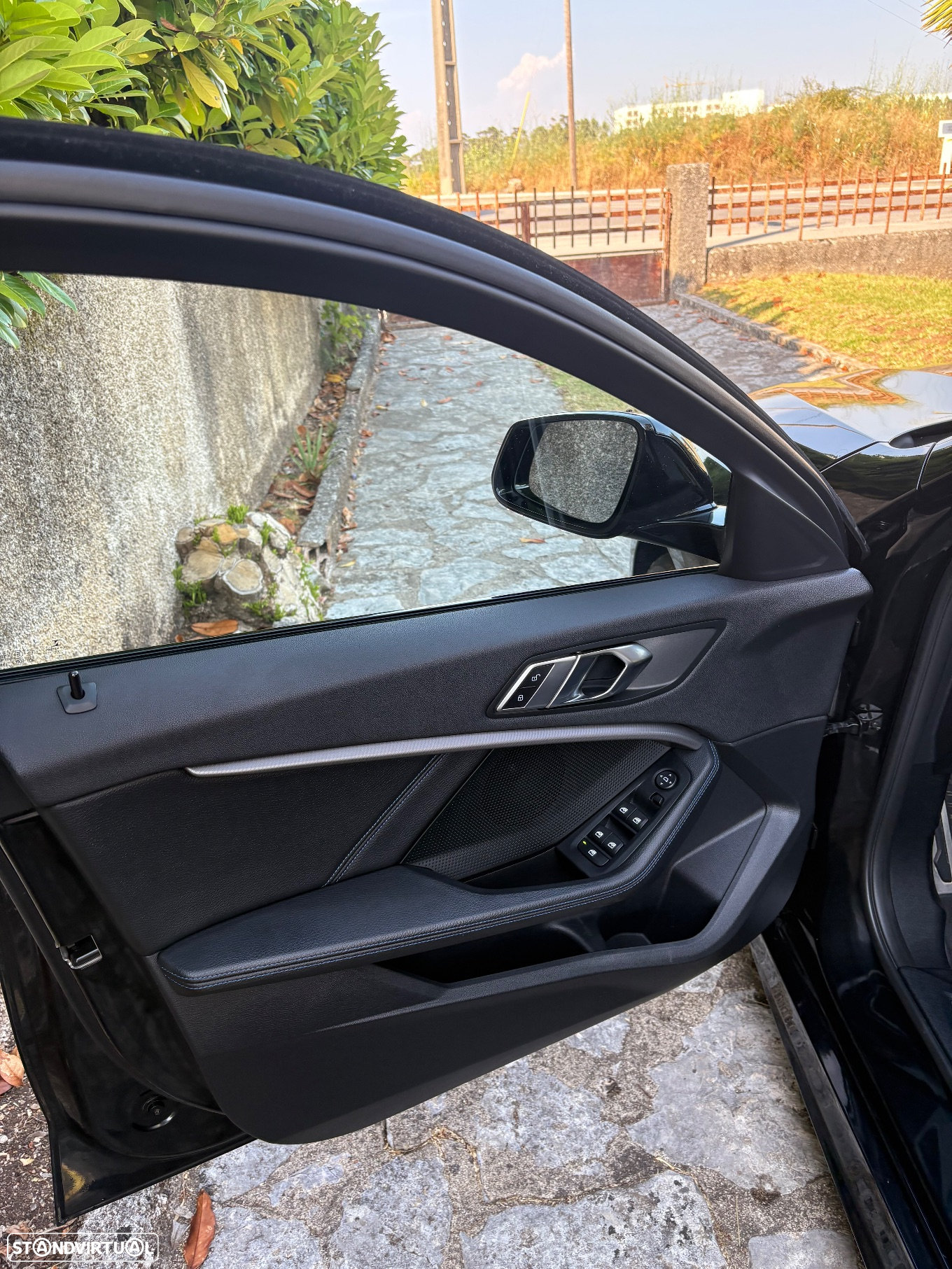 BMW 118 i Pack Desportivo M Auto - 23