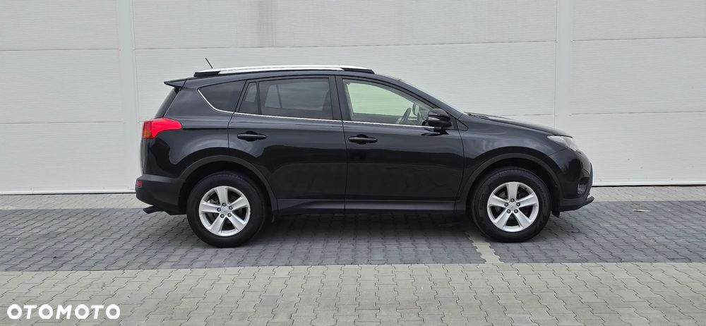 Toyota RAV4 2.0 D-4D Active 4x2 - 17