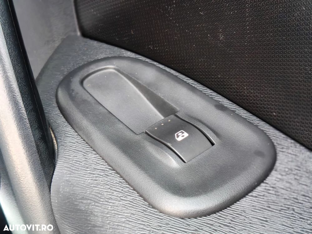 Renault Kangoo Rapid Maxi dCi 90 Extra - 30