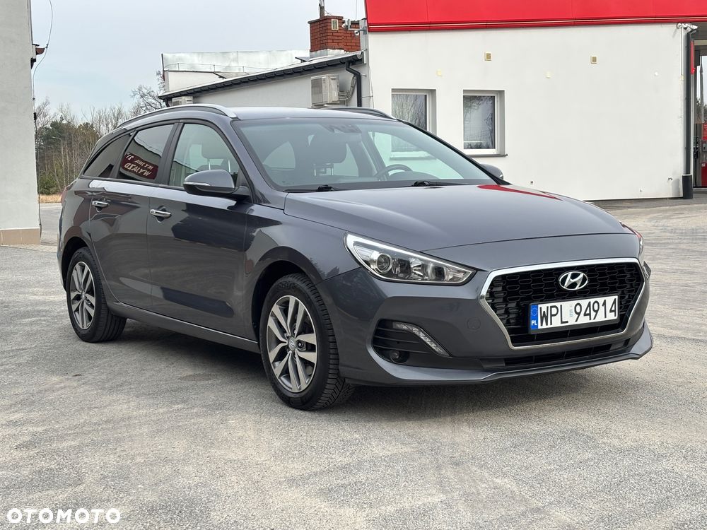 Hyundai i30 blue Kombi 1.4 Classic Navigation - 3