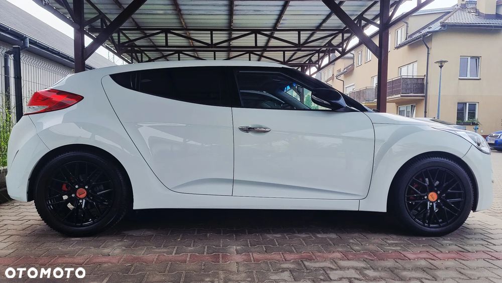 Hyundai Veloster 1.6 blue Premium - 10