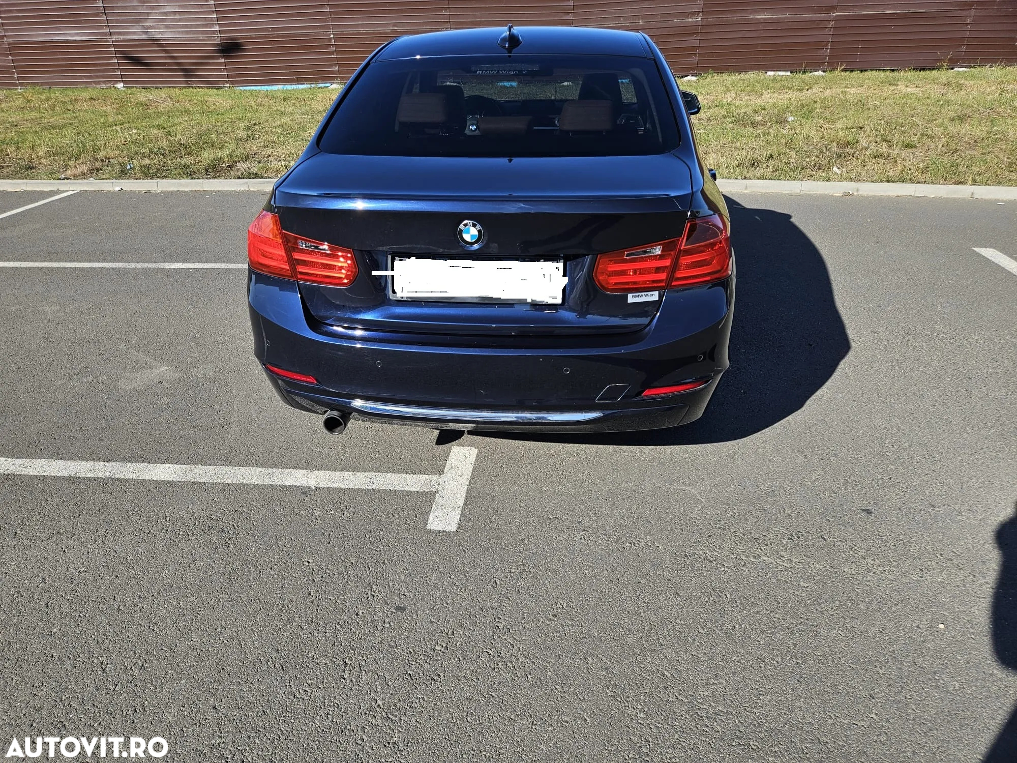 BMW Seria 3 320i Aut. Luxury Line - 6