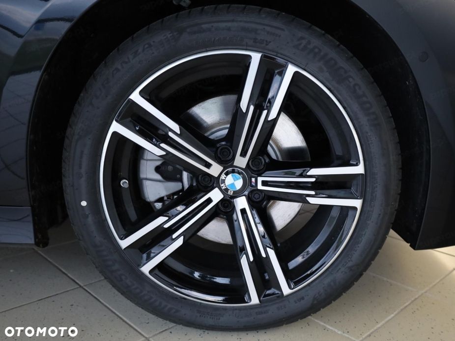 BMW Seria 3 318i M Sport - 13
