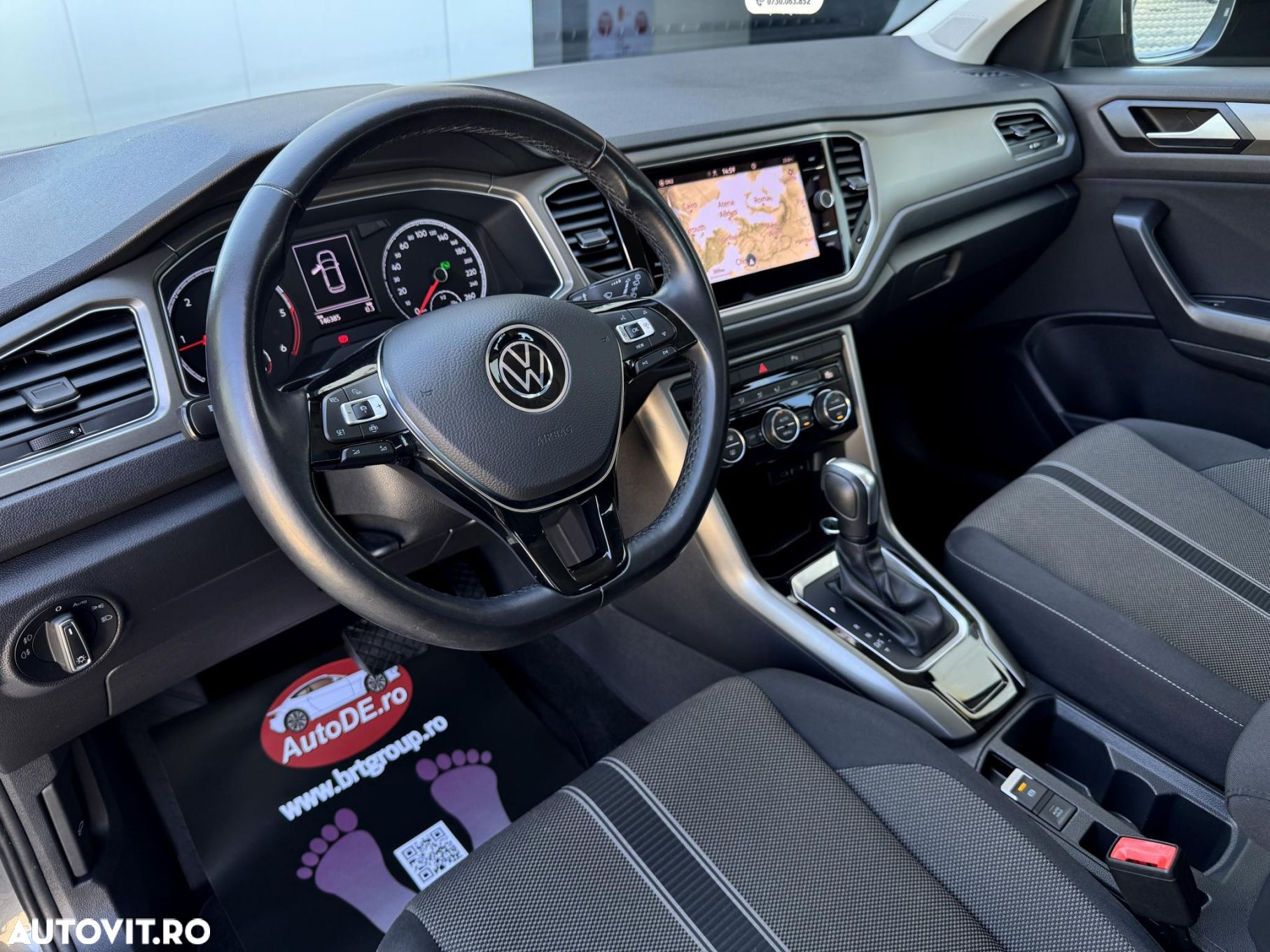 Volkswagen T-ROC - 5