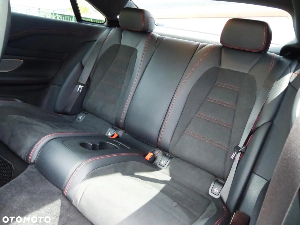Mercedes-Benz Klasa E AMG 53 Coupe 4-Matic+ 9G-TRONIC - 15