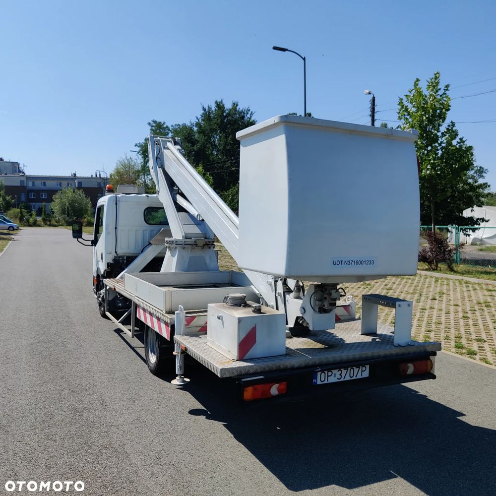 Nissan Cabstar Comilev EN 180 - 3