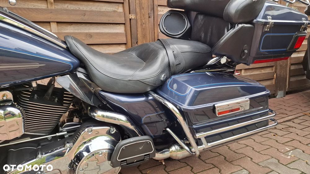 Harley-Davidson Touring Electra Glide - 11