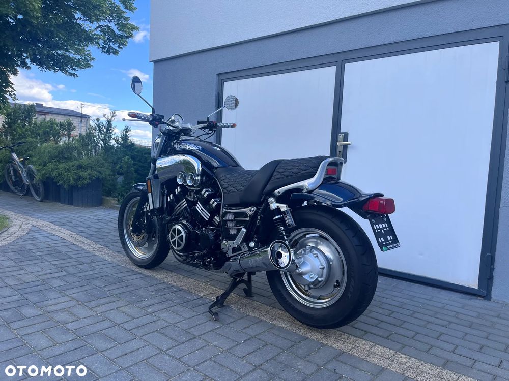 Yamaha V-MAX - 7
