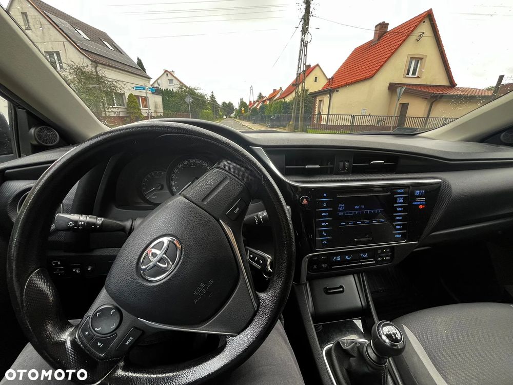 Toyota Auris 1.33 VVT-i Active - 6