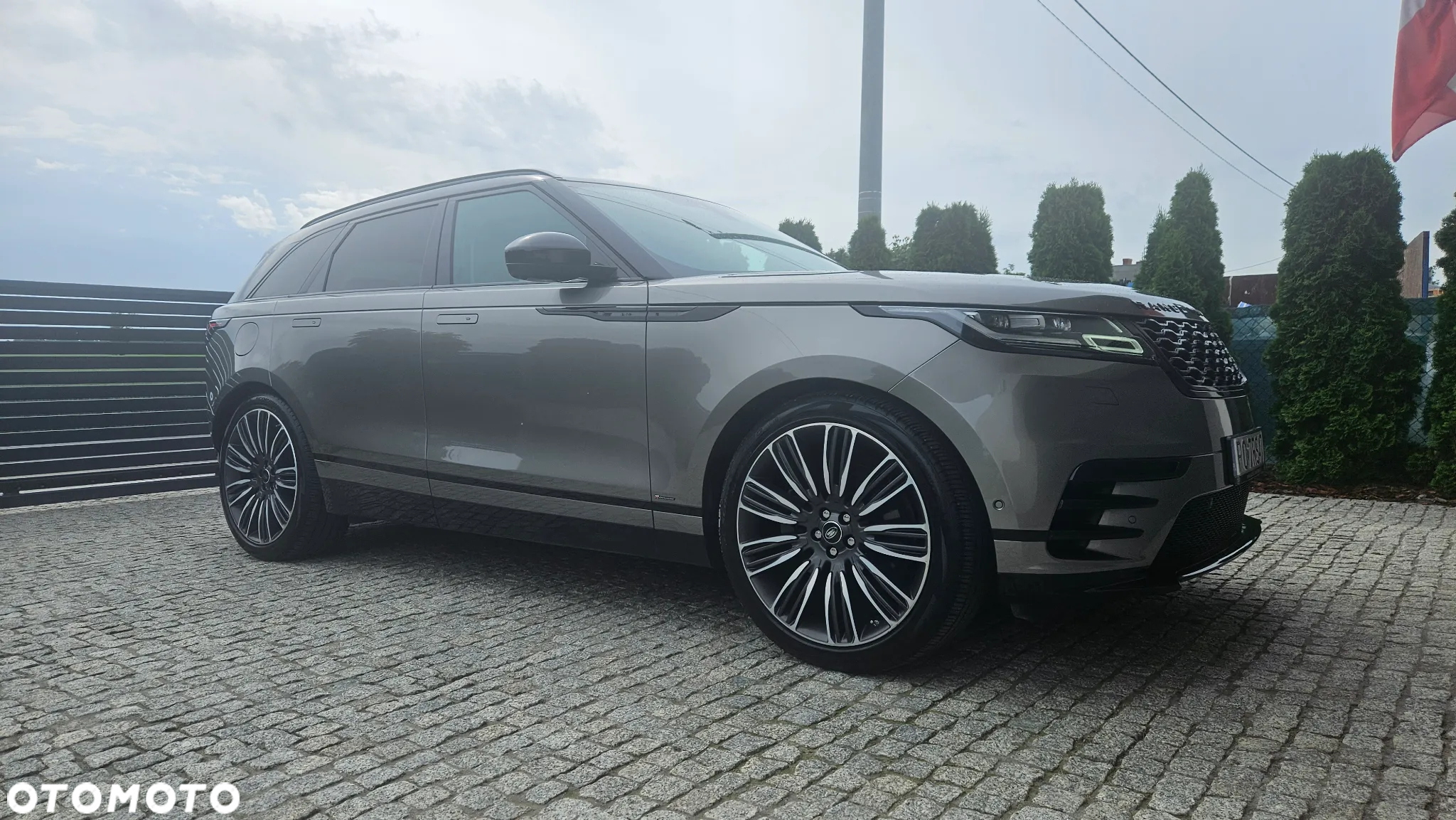 Land Rover Range Rover Velar 2.0 Si4 GPF R-Dynamic HSE - 3