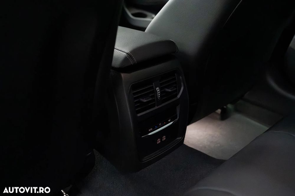 BMW M3 M340i xDrive - 33