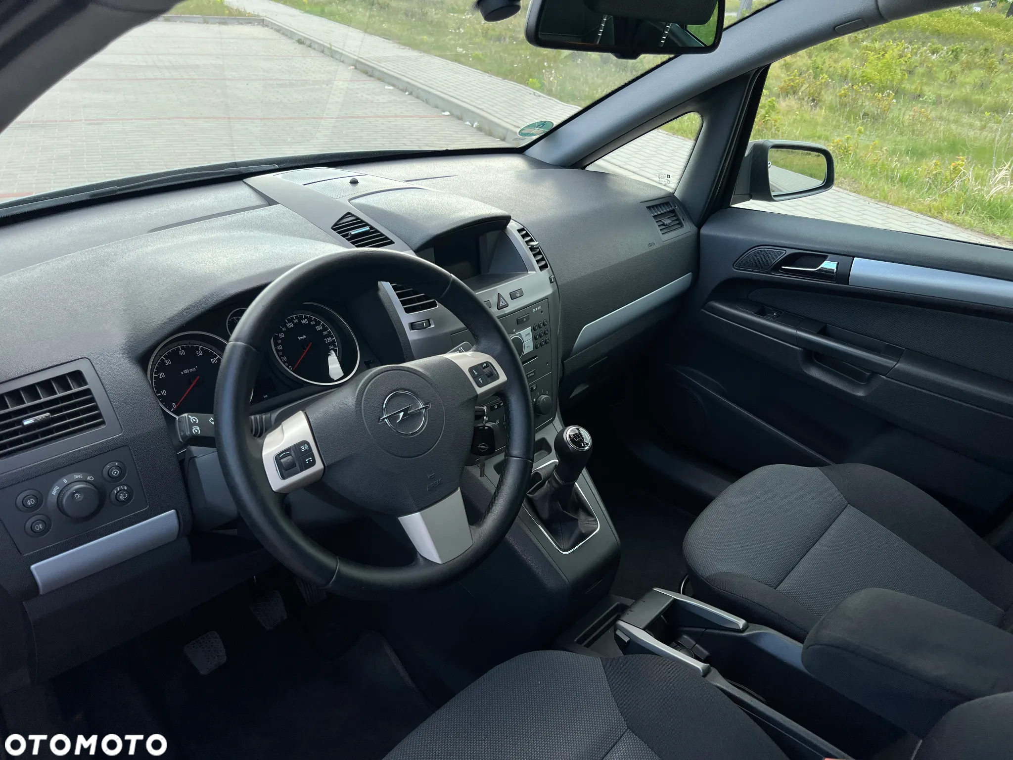 Opel Zafira 1.8 Elegance - 16