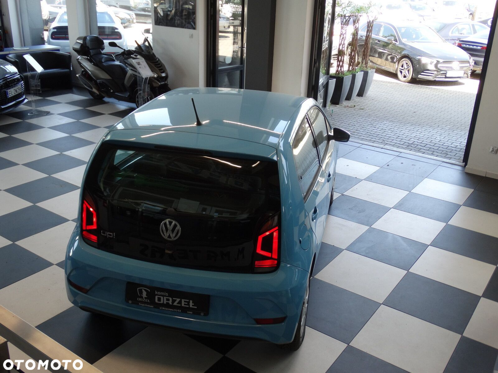 Volkswagen up! - 11