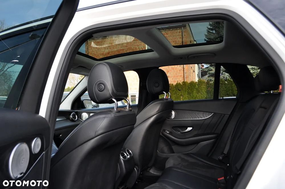 Mercedes-Benz GLC - 26