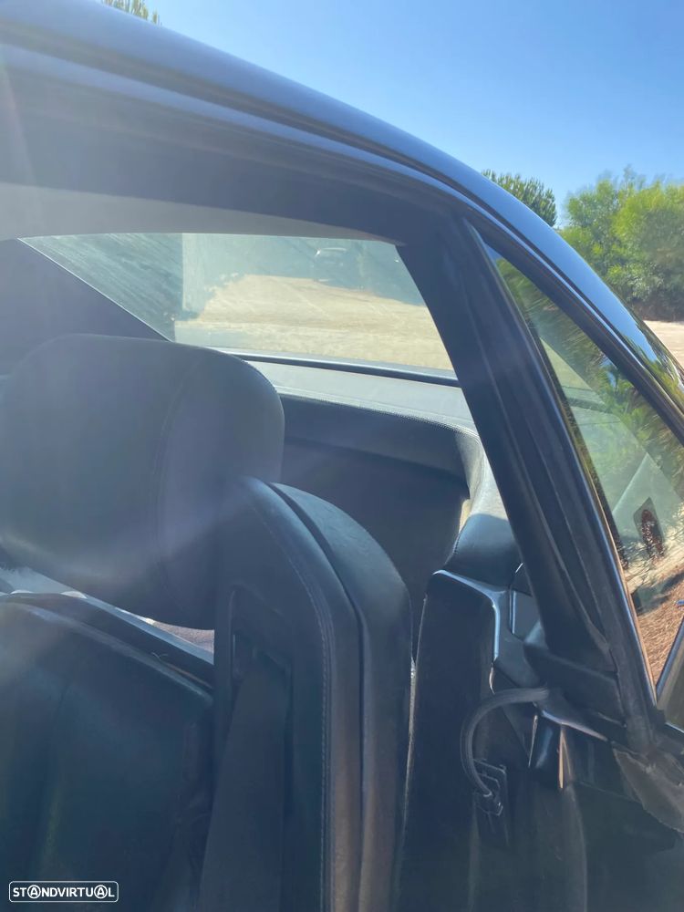 Mercedes-Benz SL 300 SE - 17