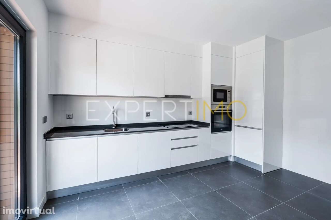 Apartamento T3 Novo | Lugar de parqueamento | Urbanização... - Grande imagem: 2/34