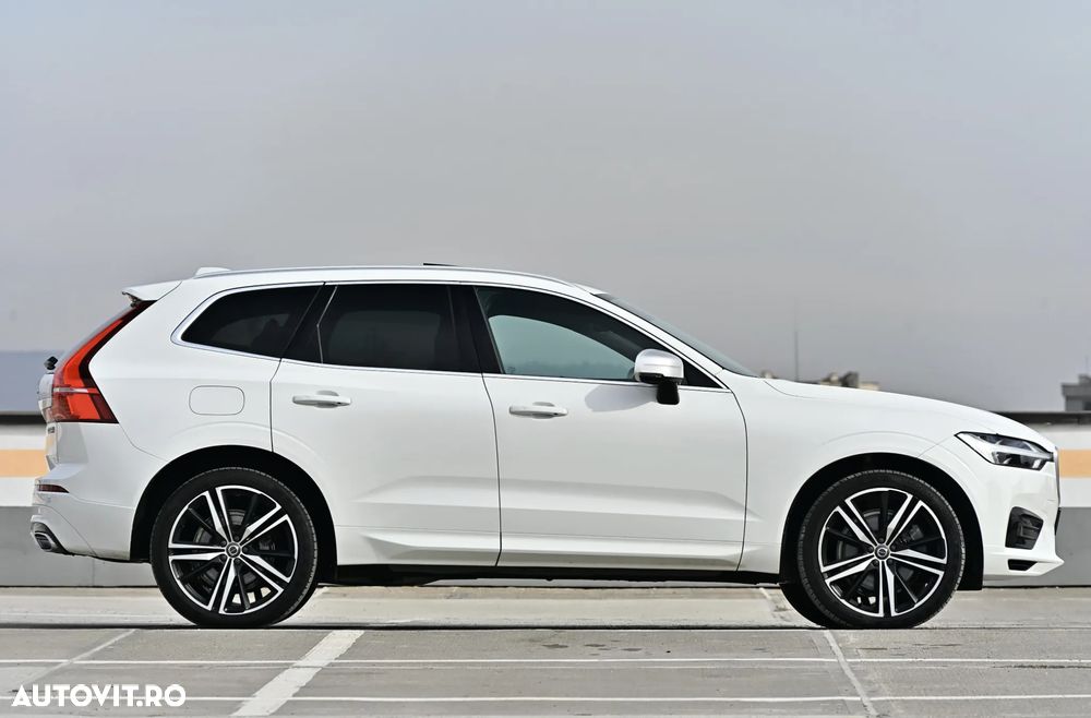 Volvo XC 60 D5 AWD Geartronic RDesign - 31