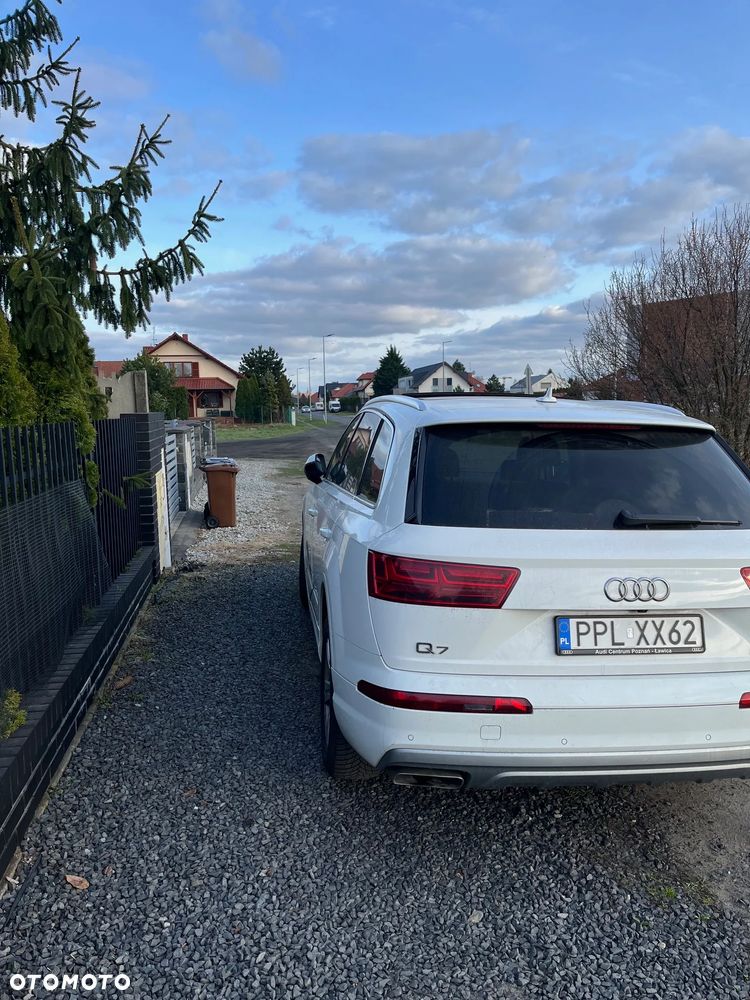 Audi Q7 - 9