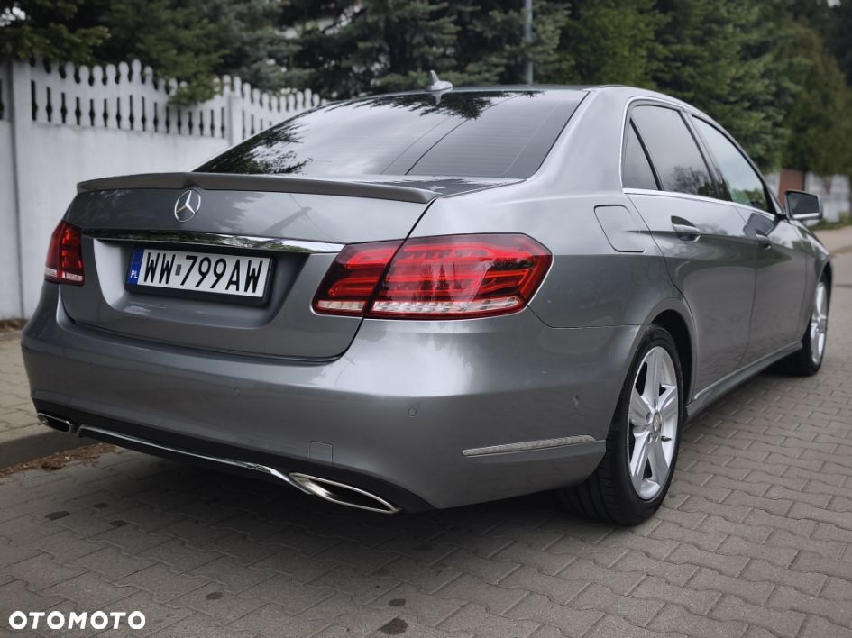 Mercedes-Benz Klasa E 250 BlueTEC 4Matic 7G-TRONIC Avantgarde - 13