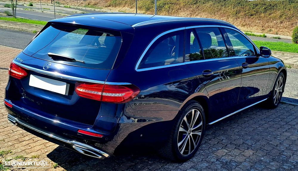 Mercedes-Benz E 300 Bluetec Hybrid Avantgarde - 10