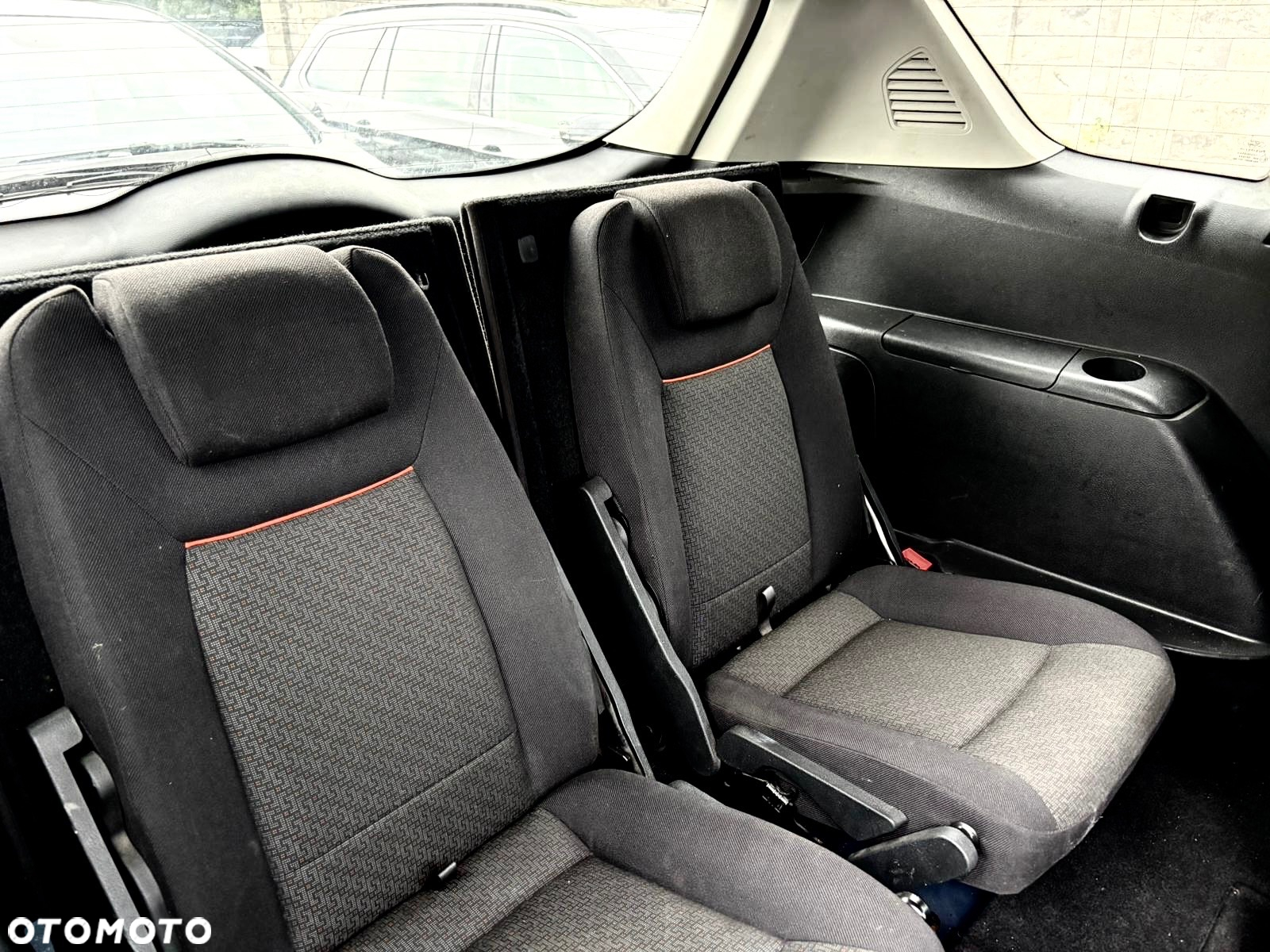 Ford S-Max - 5