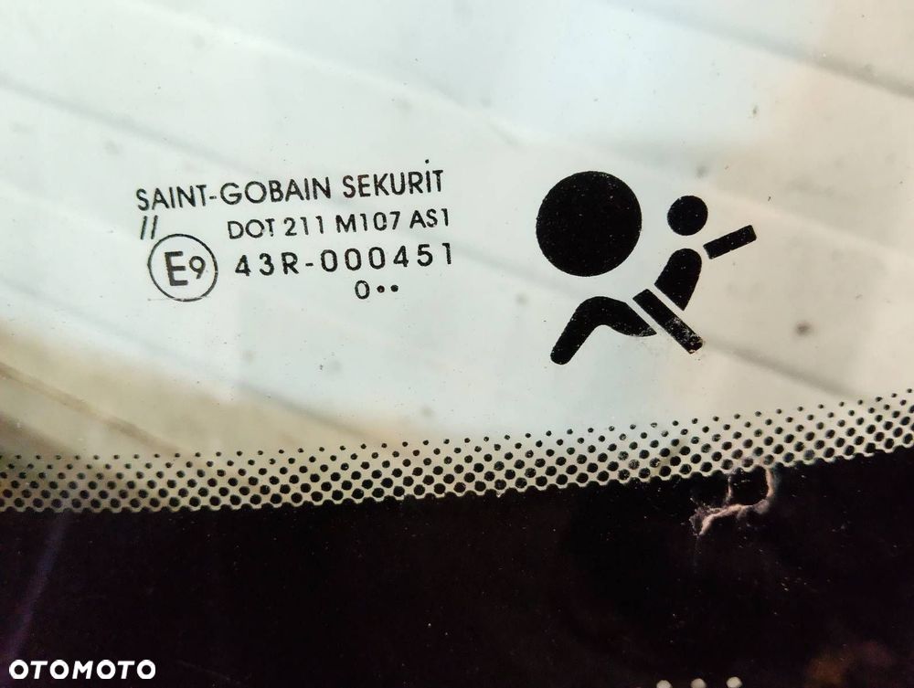 SZYBA CZOŁOWA PRZEDNIA Z CZUJNIKIEM SENSOR RENAULT MEGANE II 8200396304 - 2