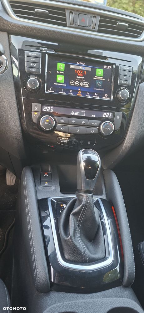 Nissan Qashqai 1.3 DIG-T N-Connecta DCT - 8