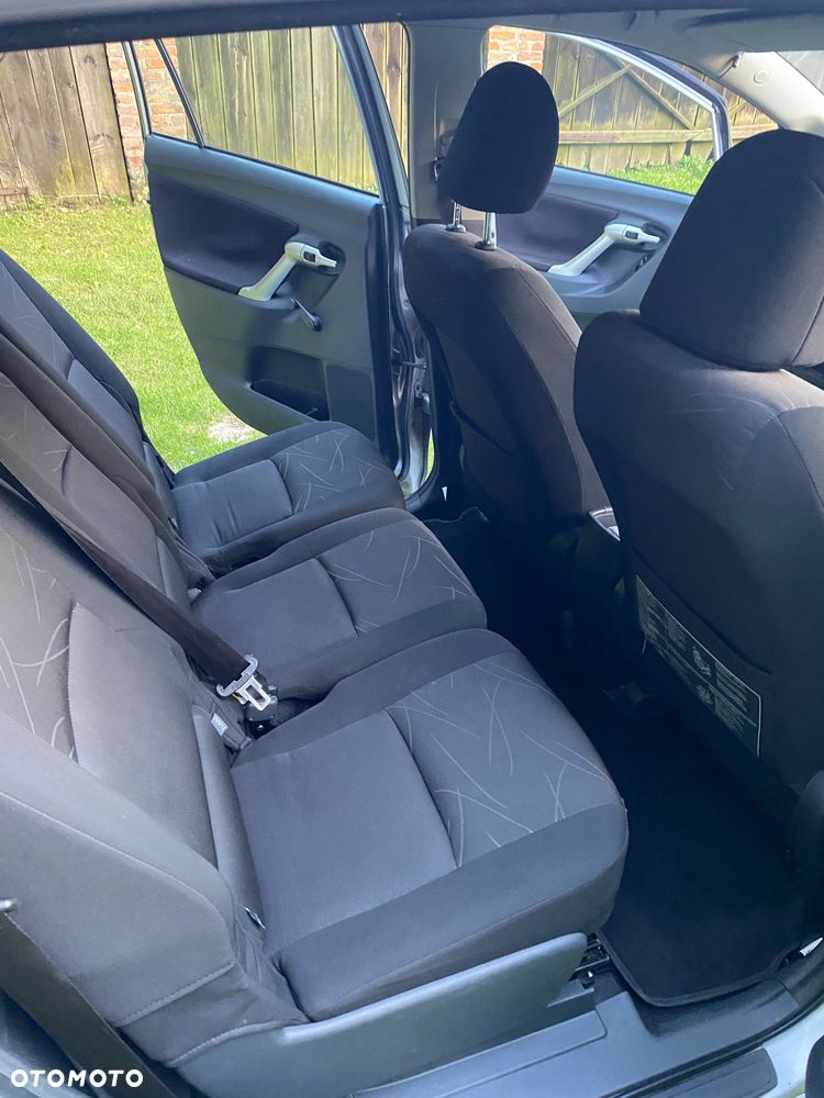 Toyota Verso 2.0 D-4D Luna - 30