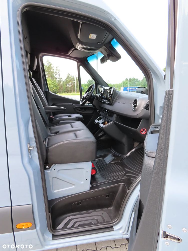 Mercedes-Benz Sprinter 319 CDI 190 KM 9G-Tronic Automat Furgon Blaszak Ekstra Długi LONG MAXI + 4800 mm Wysoki Dach WZMACNIANY Rozstaw Osi 4325 mm FULL Opcja Wyposażenia Stan Auta Nowy Jak Z Salonu OKAZJA DOSTEPNY I GOTOWY - 23
