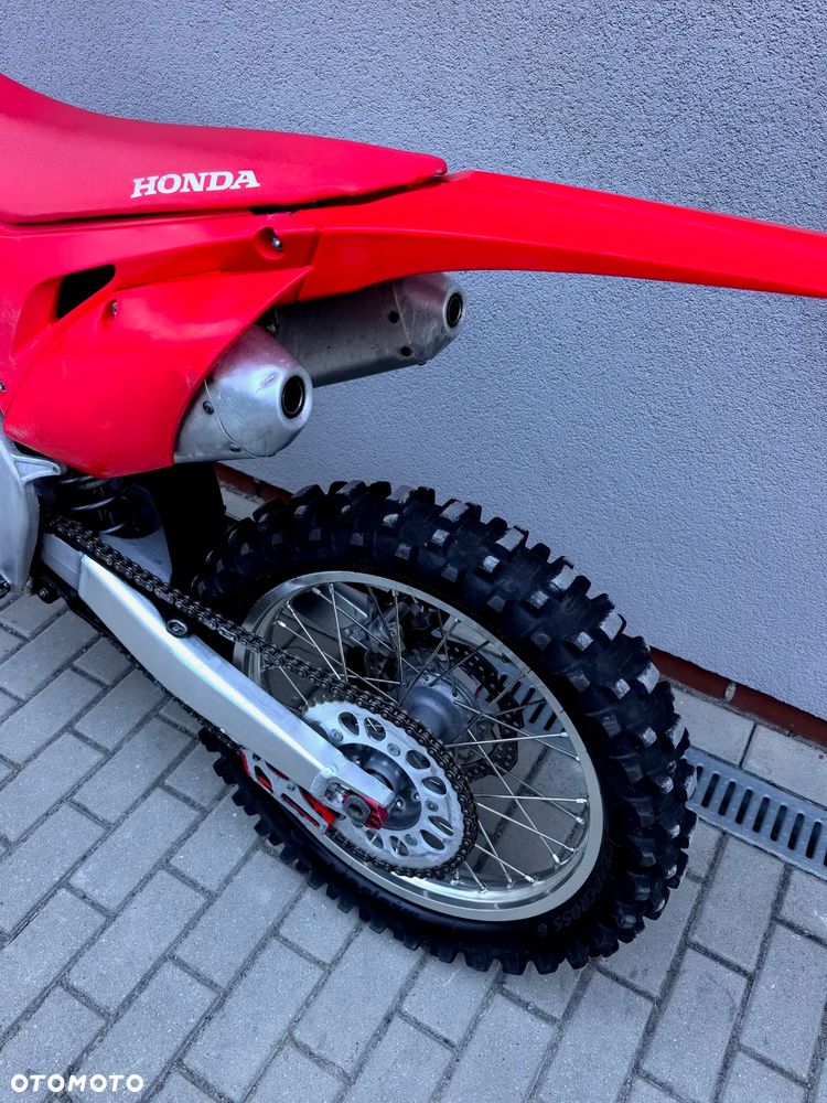 Honda CRF - 8